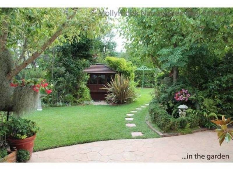 29 Matron Porter Dr, Narrawallee NSW 2539