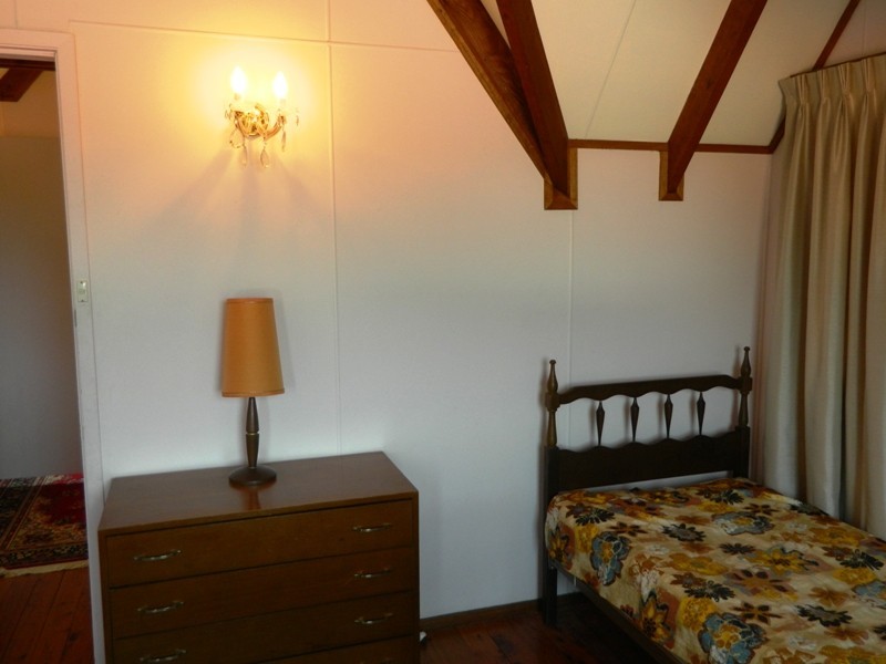 87 Carroll Ave, Mollymook NSW 2539