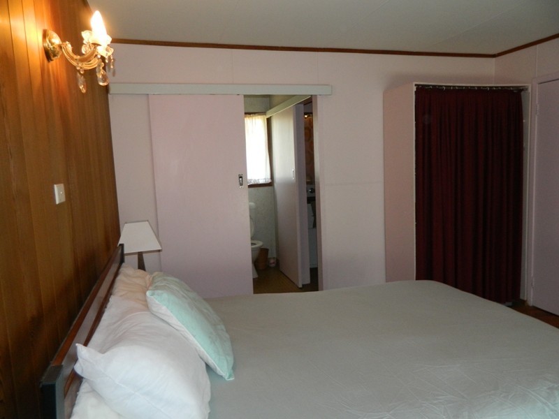 87 Carroll Ave, Mollymook NSW 2539