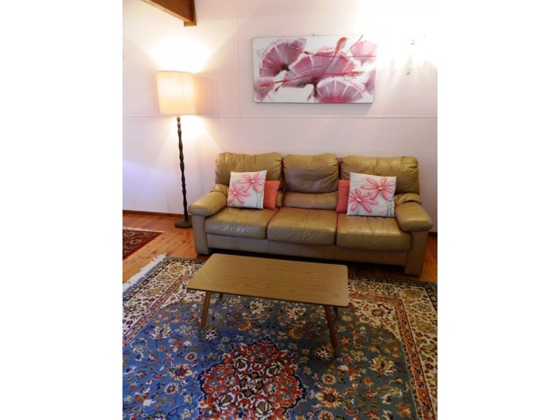 87 Carroll Ave, Mollymook NSW 2539