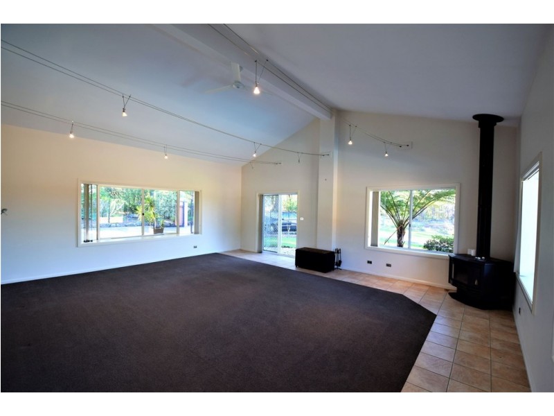 286 Matron Porter Dr, Mollymook NSW 2539