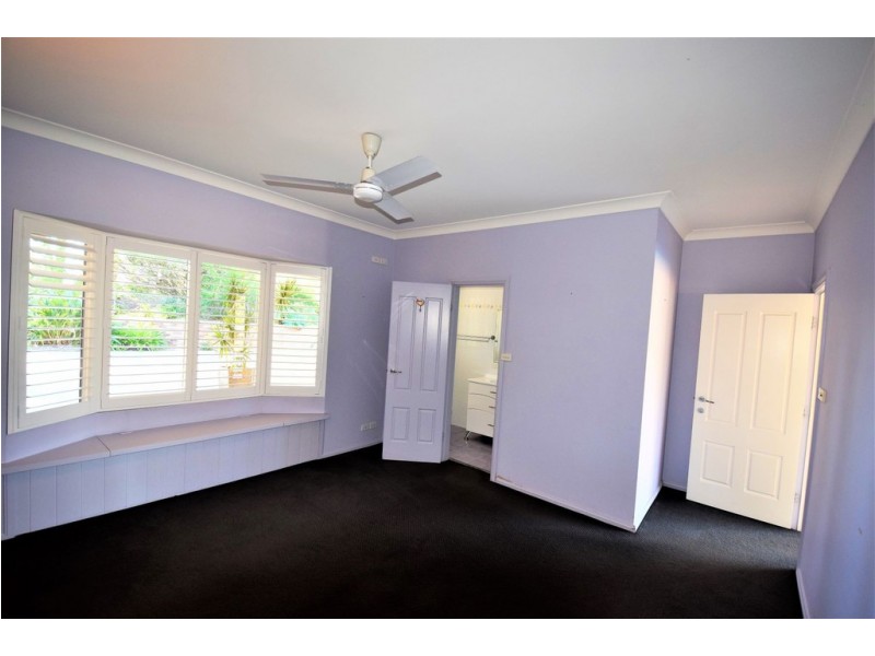 286 Matron Porter Dr, Mollymook NSW 2539