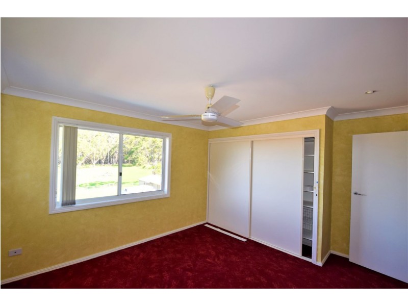 286 Matron Porter Dr, Mollymook NSW 2539