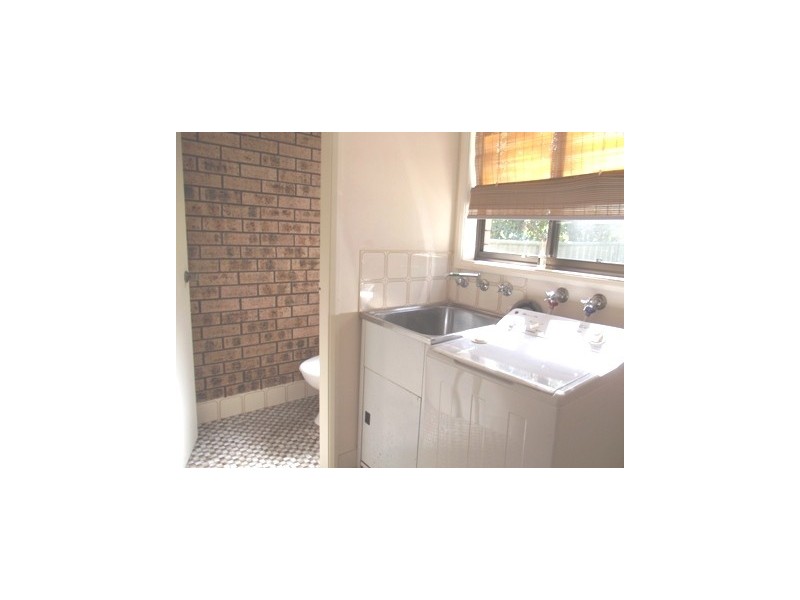 2/13 Clyde St, Mollymook NSW 2539