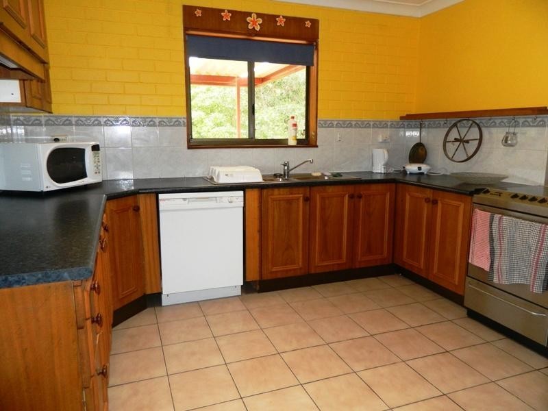 104 Mitchell Pde, Mollymook Beach NSW 2539