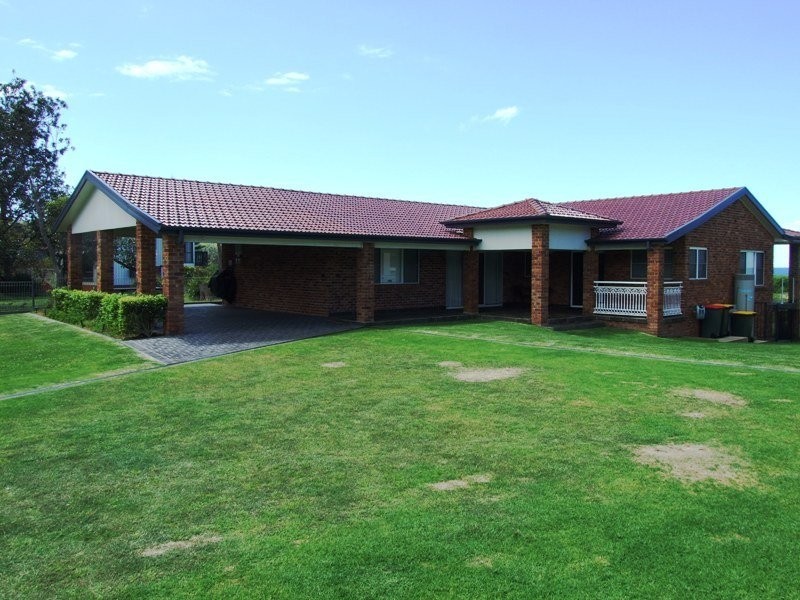 78 Mitchell Pde, Mollymook Beach NSW 2539