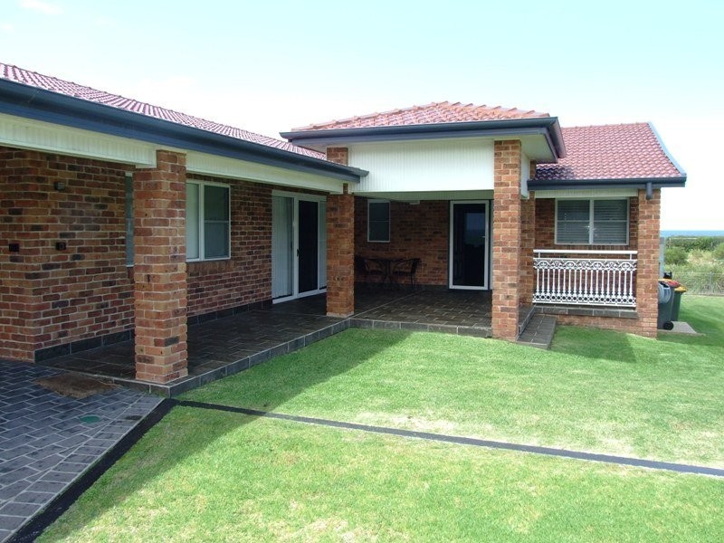 78 Mitchell Pde, Mollymook Beach NSW 2539