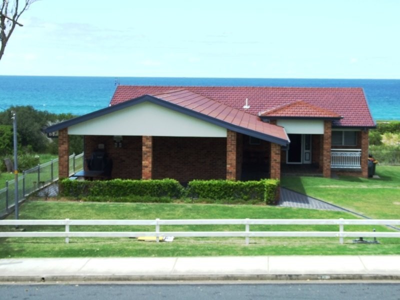 78 Mitchell Pde, Mollymook Beach NSW 2539
