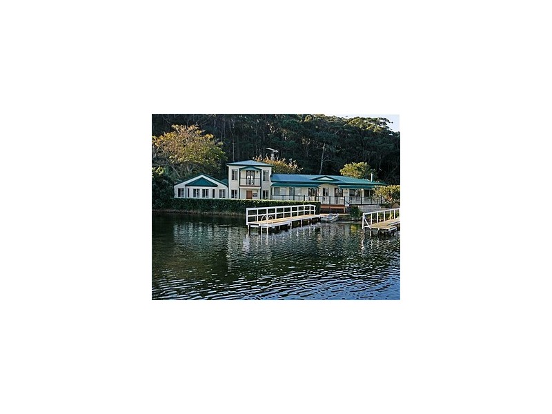 2 Kendall Crescent, Burrill Lake NSW 2539