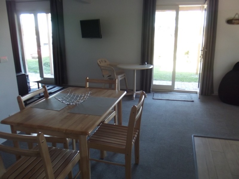 1 Bond Pl, Mollymook NSW 2539