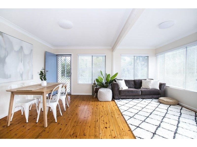 20 Ilett St, Mollymook NSW 2539