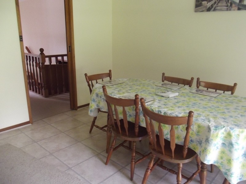 43 Kurrajong Cres, Lake Conjola NSW 2539