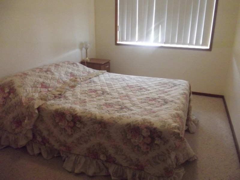 43 Kurrajong Cres, Lake Conjola NSW 2539