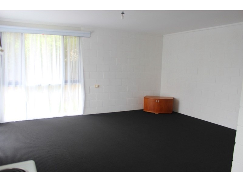 2/7 Boag St, Mollymook NSW 2539