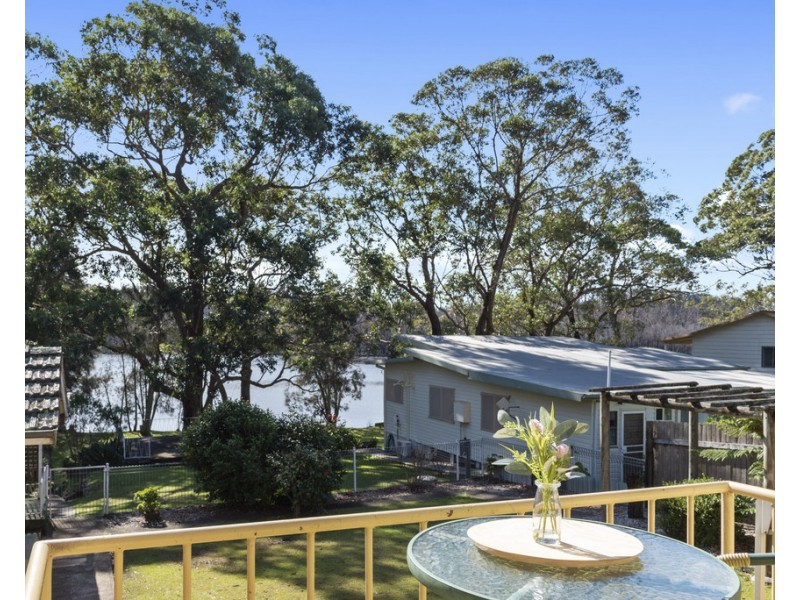 3 Edwin Avenue, Lake Conjola NSW 2539 Ray White Ulladulla Sold