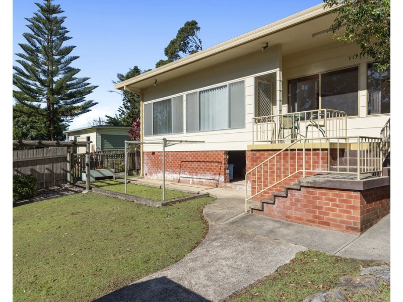 3 Edwin Avenue, Lake Conjola NSW 2539 Ray White Ulladulla Sold