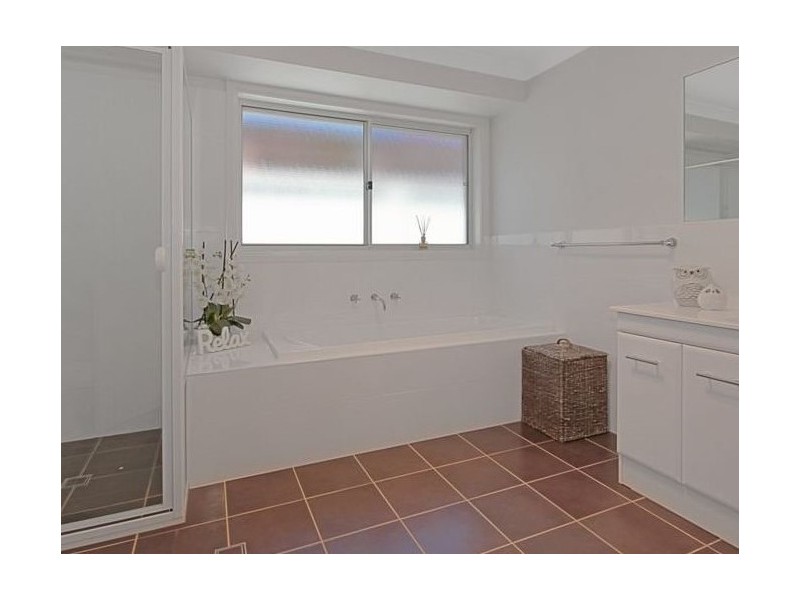 20 Laurel Ave, Ulladulla NSW 2539