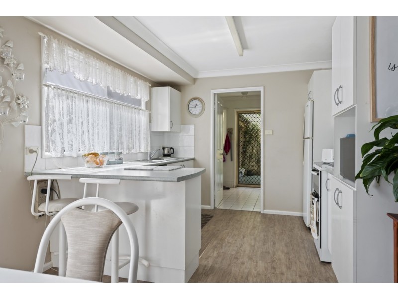 49 Kendall Crescent, Burrill Lake NSW 2539