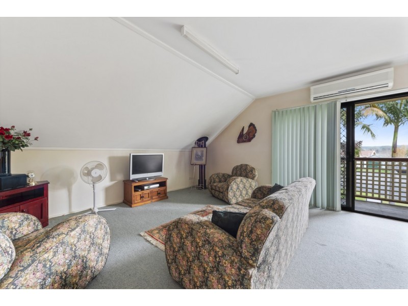 49 Kendall Crescent, Burrill Lake NSW 2539