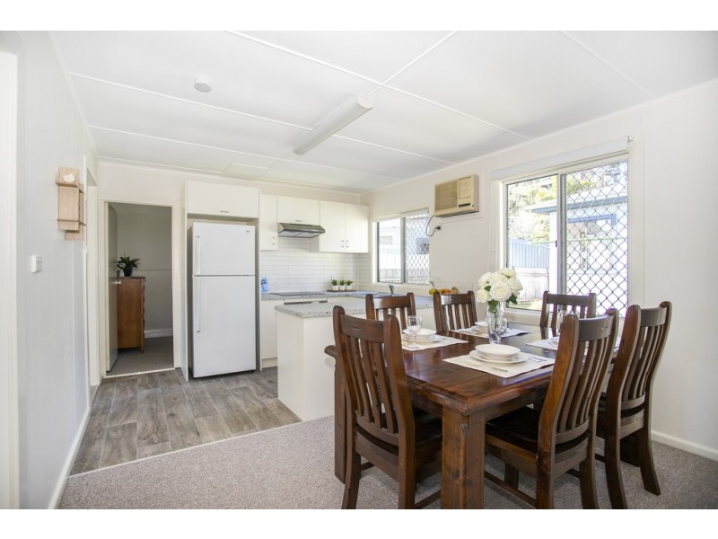 9 McDonald Parade, Burrill Lake NSW 2539