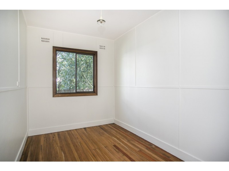 9 McDonald Parade, Burrill Lake NSW 2539