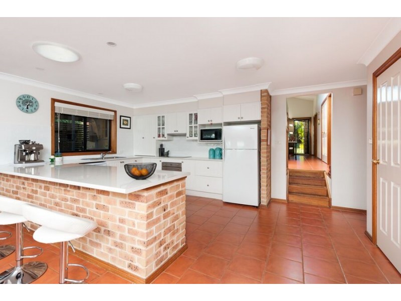 204 Matron Porter Drive, Mollymook Beach NSW 2539