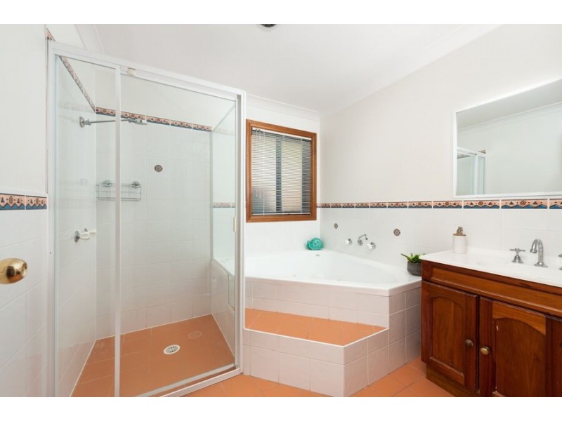 204 Matron Porter Drive, Mollymook Beach NSW 2539