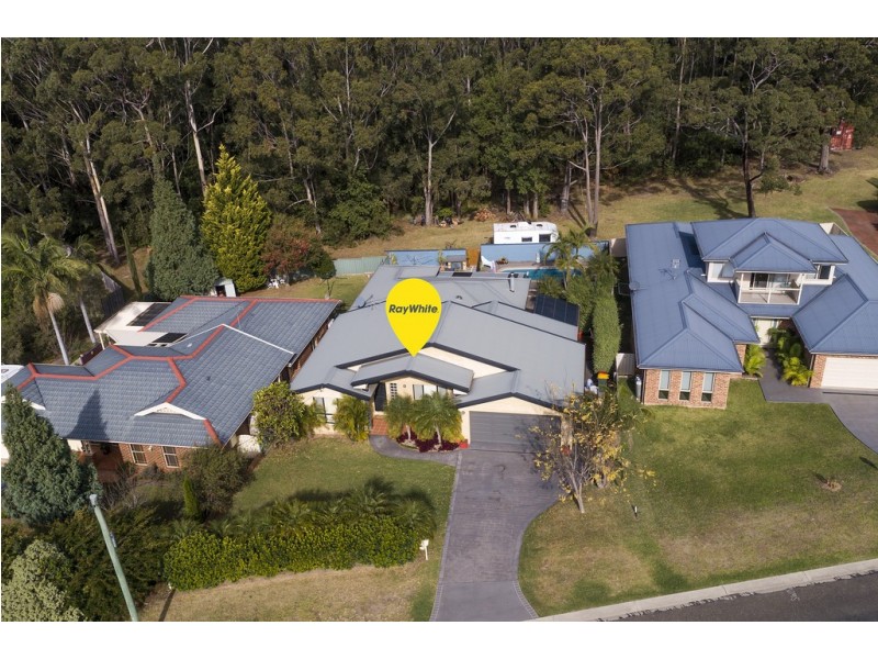 204 Matron Porter Drive, Mollymook Beach NSW 2539