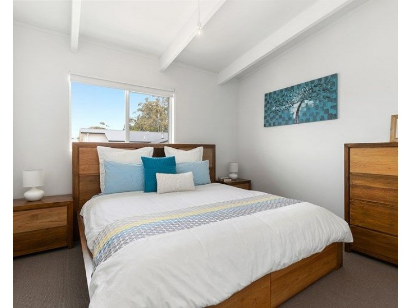 5 Parkinson Street, Narrawallee NSW 2539