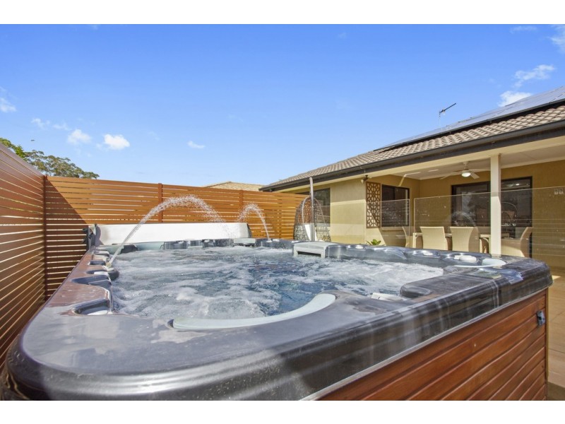21 Walpole Avenue, Ulladulla NSW 2539