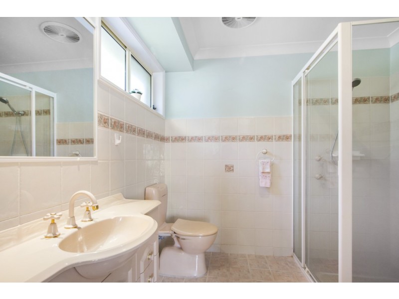 31 Leo Drive, Narrawallee NSW 2539