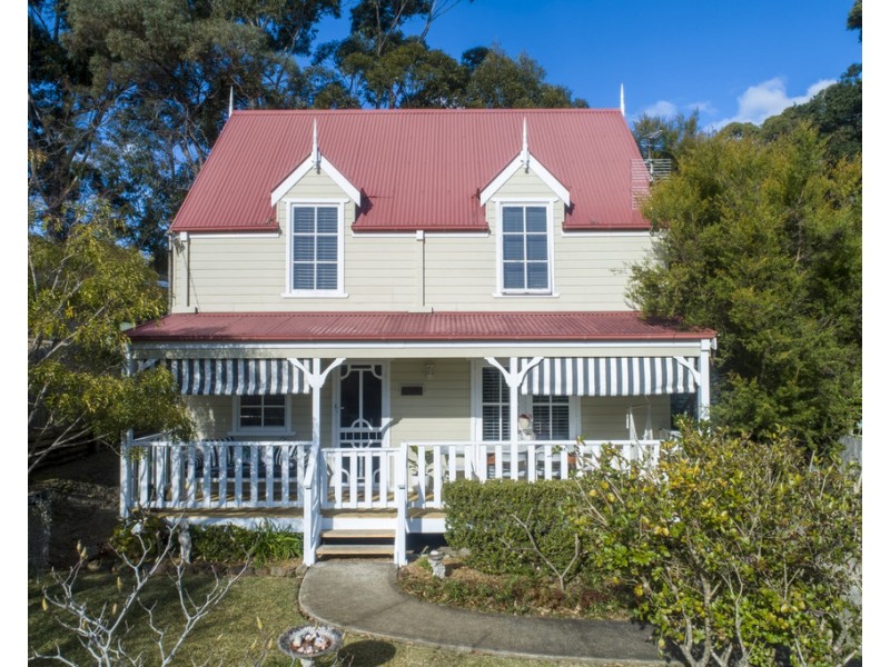 25 Manning Ave, Narrawallee NSW 2539