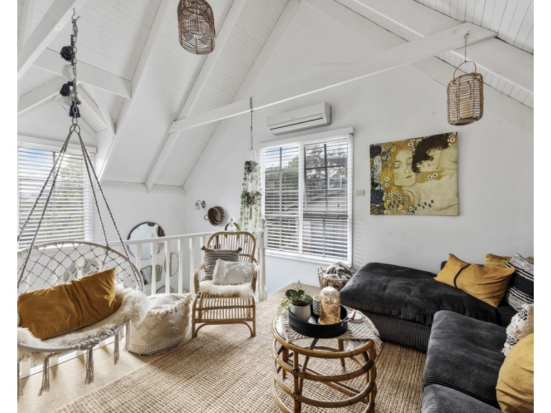 25 Manning Ave, Narrawallee NSW 2539