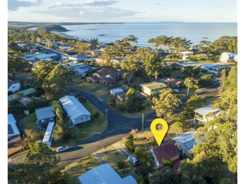 25 Manning Ave, Narrawallee NSW 2539