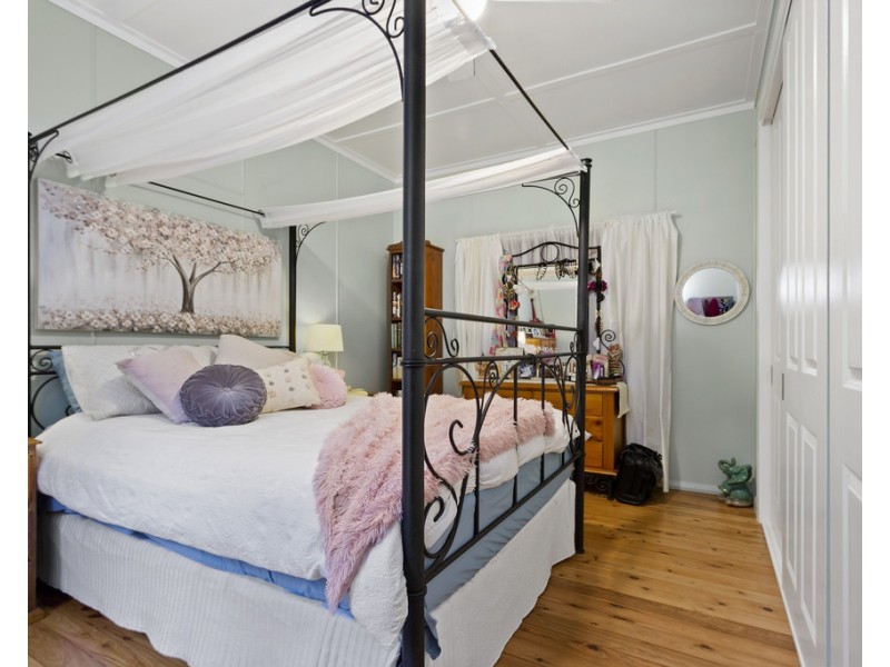 1-3 Commonwealth Avenue, Burrill Lake NSW 2539