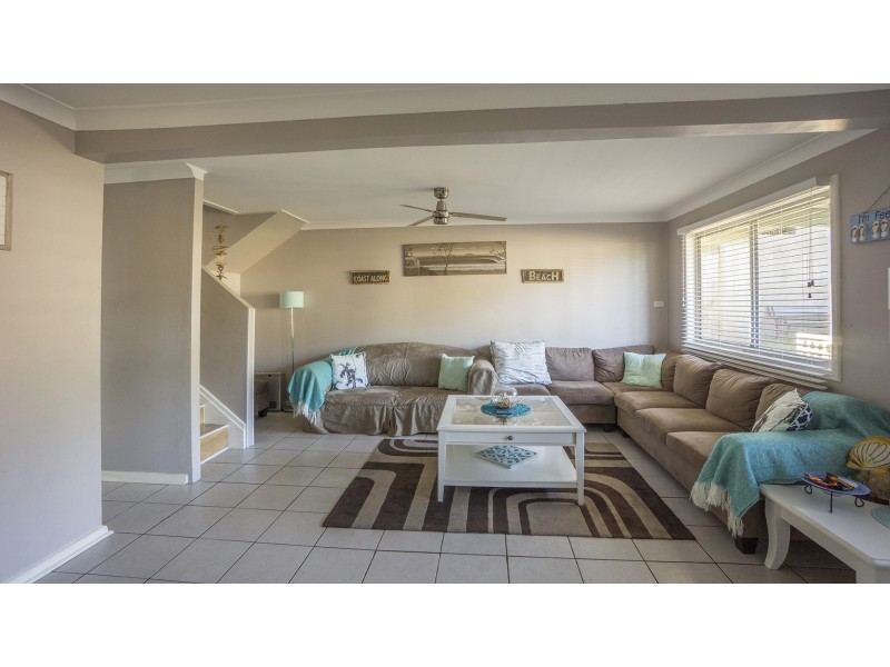 71 Wyoming Avenue, Burrill Lake NSW 2539