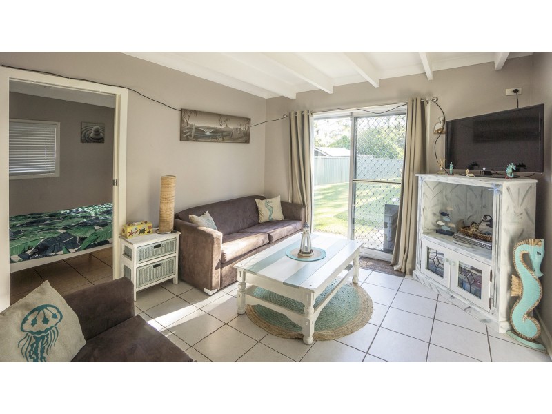 71 Wyoming Avenue, Burrill Lake NSW 2539