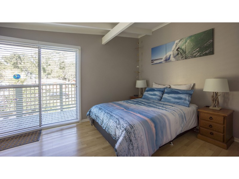 71 Wyoming Avenue, Burrill Lake NSW 2539