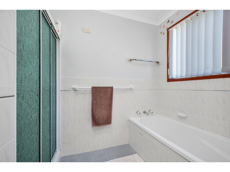 8 Brace Close, Kioloa NSW 2539