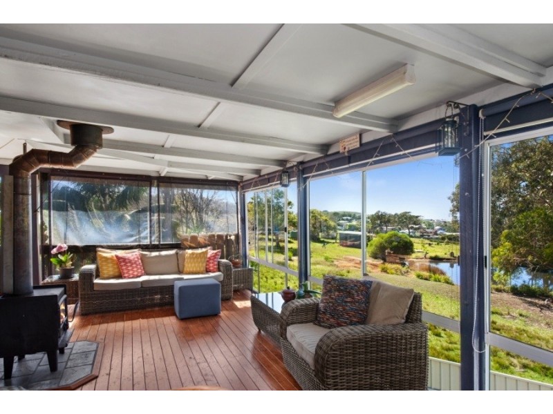 8 Brace Close, Kioloa NSW 2539