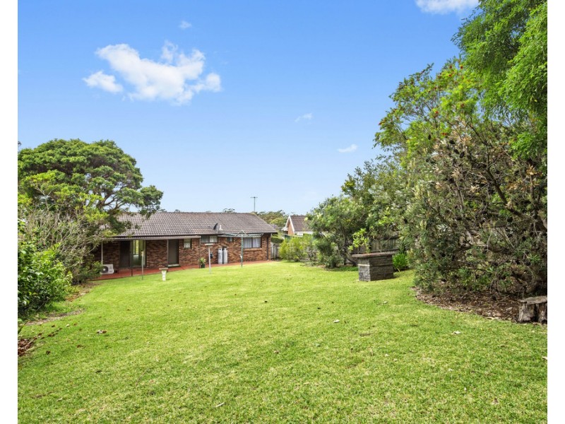 22 Seaview Street, Mollymook NSW 2539