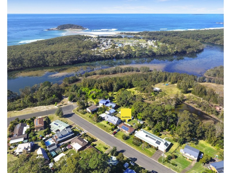 27 Weymouth Road, Lake Tabourie NSW 2539