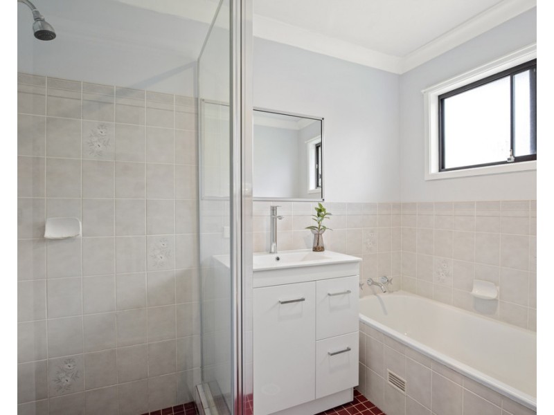 27 Weymouth Road, Lake Tabourie NSW 2539