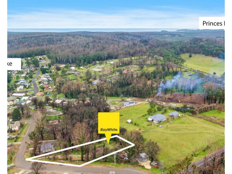 4 Kurrajong Crescent, Conjola Park NSW 2539