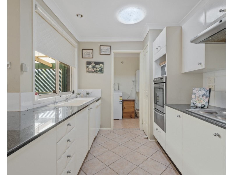 5 Clifford Close, Mollymook NSW 2539