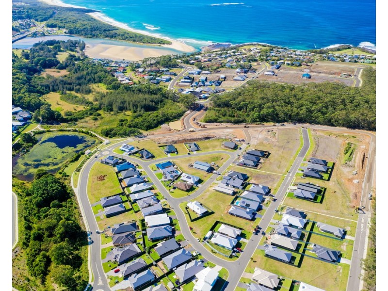 Lot 813 Macquarie Drive, Burrill Lake NSW 2539