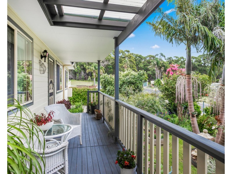 15 Hapgood Close, Kioloa NSW 2539