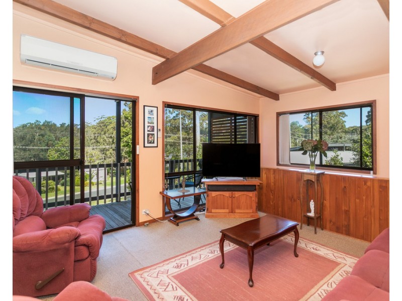 27 James Crescent, Kings Point NSW 2539