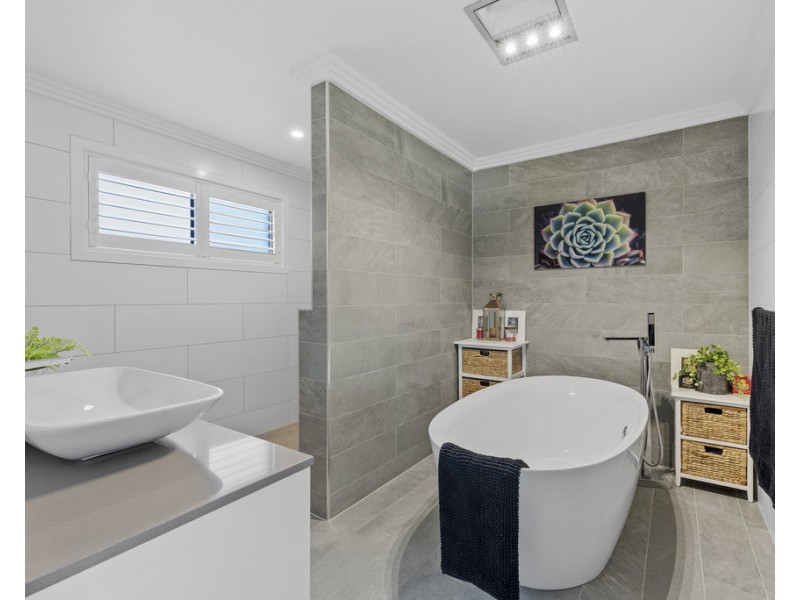 15 Porter Circuit, Milton NSW 2538