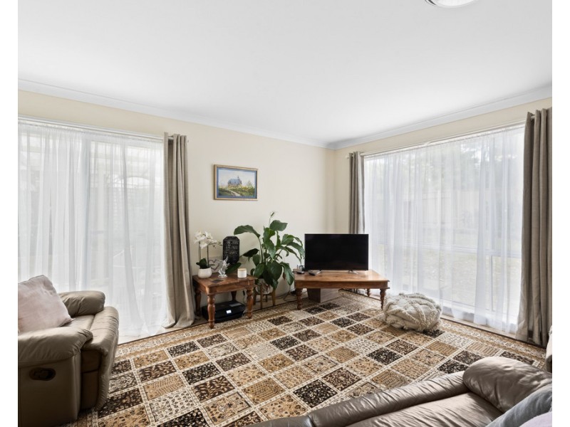 8 Sunbird Place, Bawley Point NSW 2539